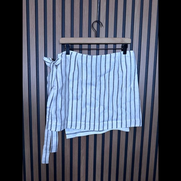 New Theory Wrap Skirt 8 / M Womens White Mini Waist Tie Split Stripe Linen - Picture 2 of 7